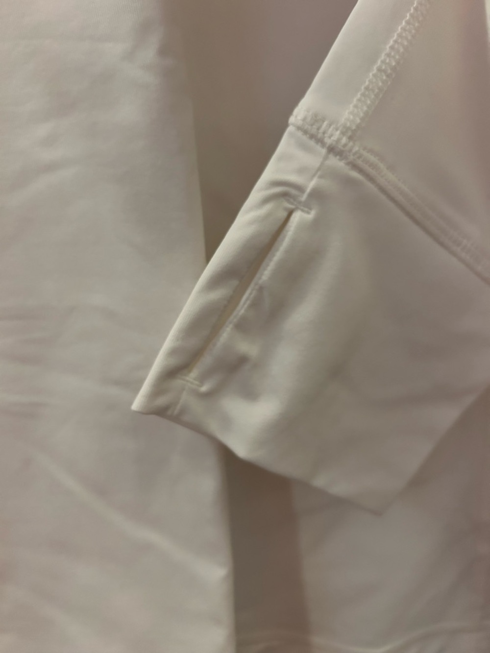 With flaw Lilly Renay sungaurd upf 50 resort white - Picture 5 of 11